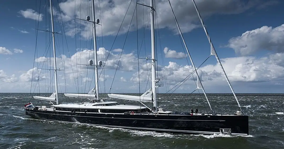 82m World Cruising Sailing Yacht Full IT Maintenance & ISM Compliance